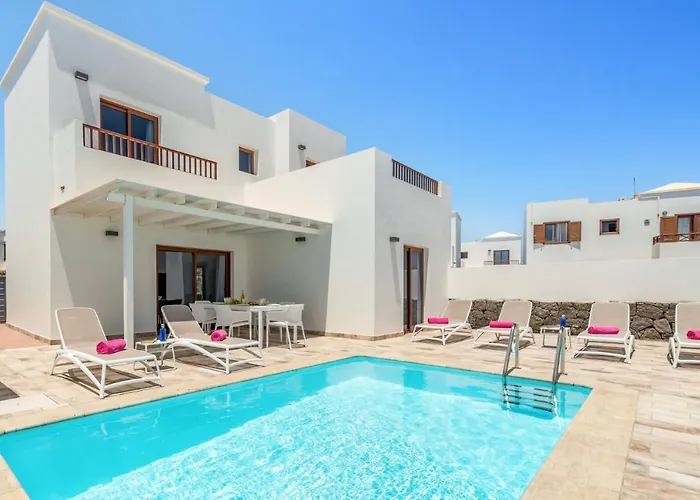 Villa Alicia By Villa Plus
